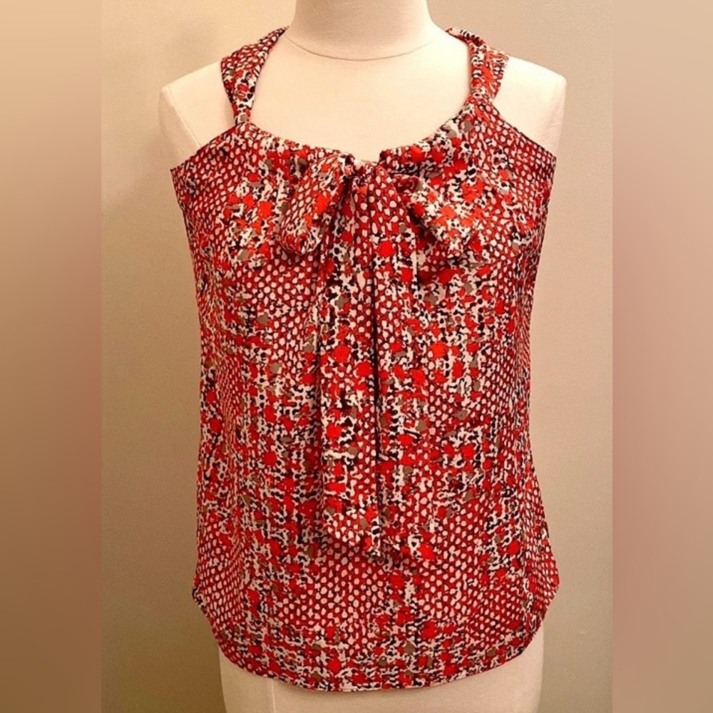 Banana Republic Red Snakeskin SZ M Bold Chic Modern Edgy Sophisticated Sleek Top